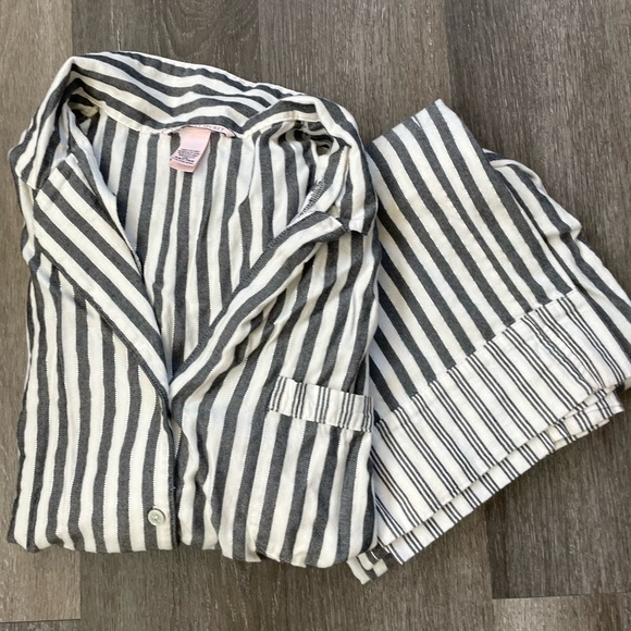 Victoria's Secret Other - Victoria's Secret Gray White Silver Metallic Striped Pajama Set